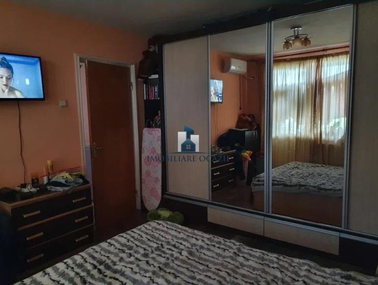 Aparatorii Patriei, Moldovita vanzare apartament 3 camere decomandat